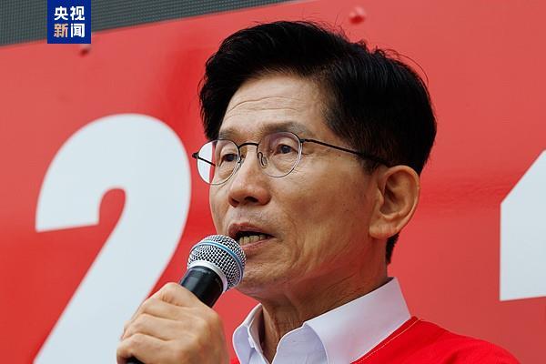 在野黨候選人來勢洶洶 韓執政黨能否“尹”退為進