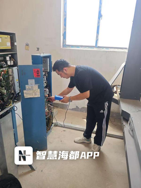 福州一商场电梯突发坠落？多方回应 安全装置启动无大碍