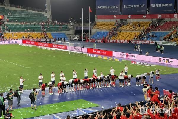 “苏超”7轮启用20座球场 球迷热情推动主场升级