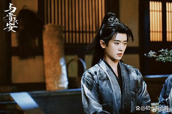 丞磊一部剧一种吃法 资源飞升搭遍女神