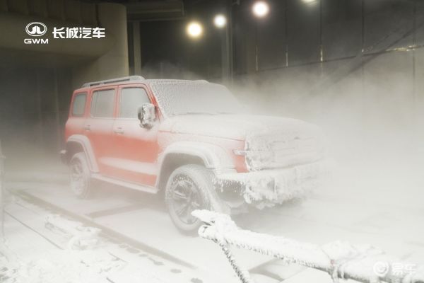 坦克300成极地科考保障用车 长城汽车助力南极科考