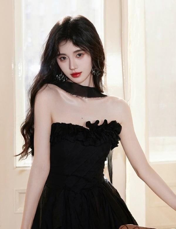 迪丽热巴大女主排面 天生贵气千金首选