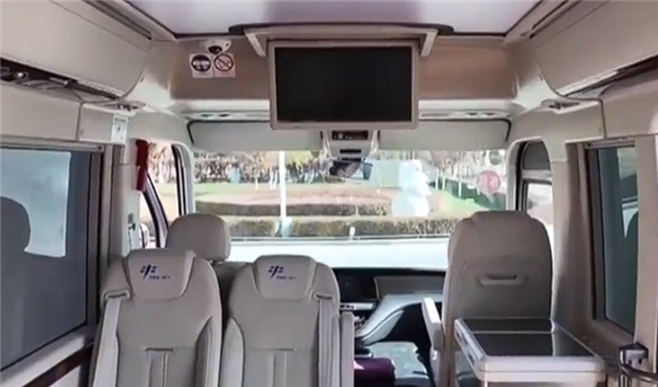 神21全新转运车:车牌写