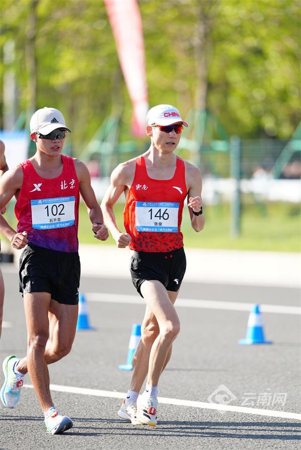 男子20公里竞走张俊卫冕 云南名将再夺金