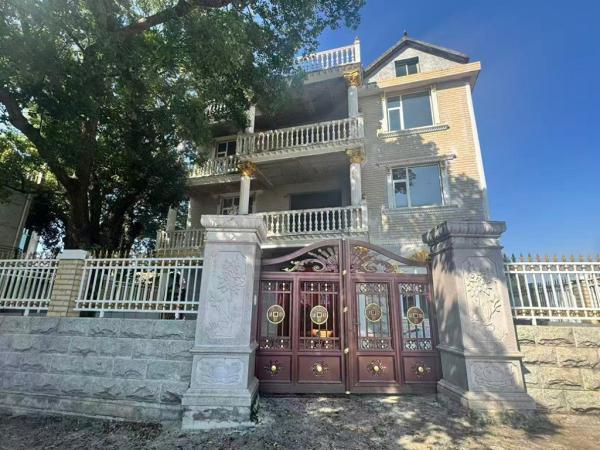 被打假博导郭伟的双面东谈主生 从高考状元到学术骗子