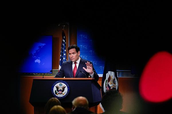 鲁比奥：美国必须跟中国保持交往