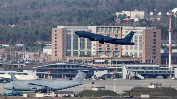 美媒:白宫私下恳求盟友支持霍尔木兹护航行动,哪怕只是表态 安抚市场为重