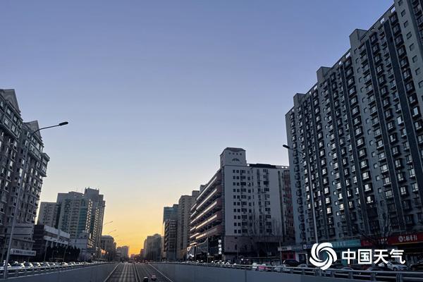 大风预警生效中！北京今天白天北风加大