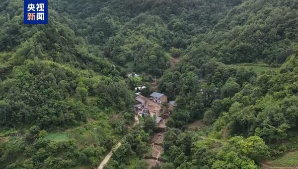 陕西柞水泥石流已致2死 仍有1人失联