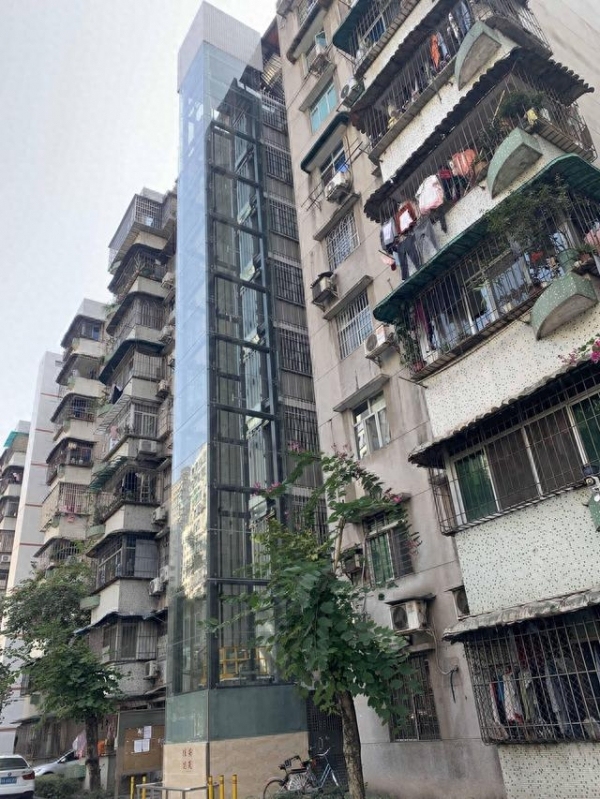 媒体：让加梯难题终结在盖房那一刻，未来5年老楼将全面改造