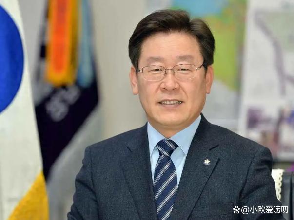 为什么李·扎明（Li Zaiming）打破大会并首
