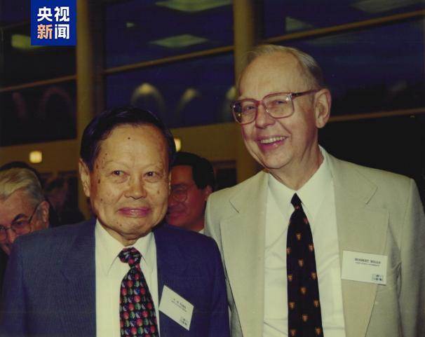 杨振宁说血管里流的是中华血液 物理巨擘的家国情怀
