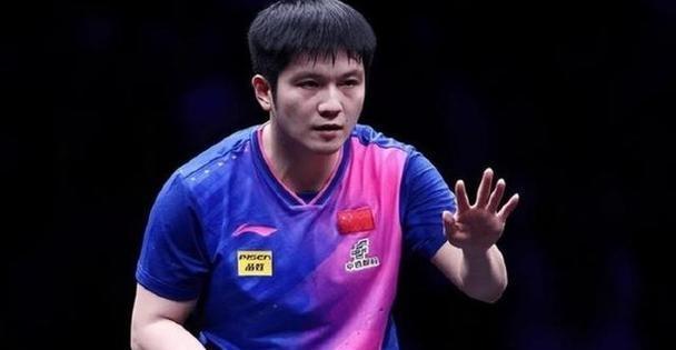 人气火爆!樊振东的纪念衫在德国供不应求 球迷疯狂抢购