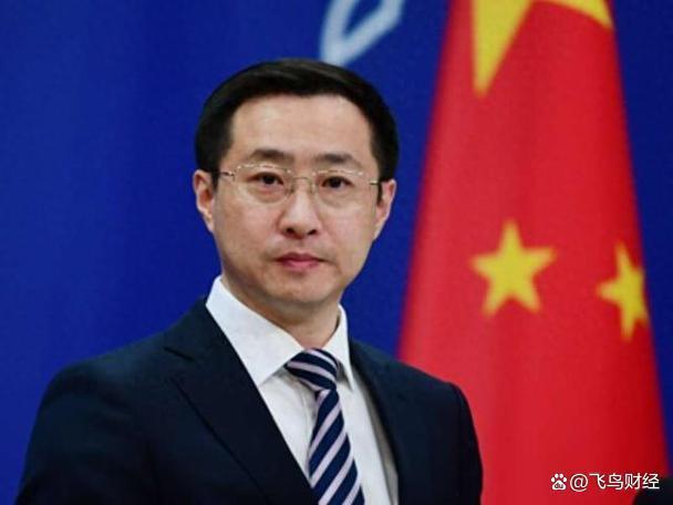 大V：“特朗普战列舰”全是生意 政治秀与虚幻安全感