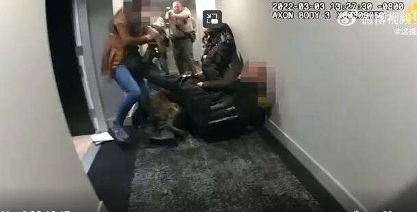 美国加州一华裔女子被警察开枪打死 视频流出如同电影桥段