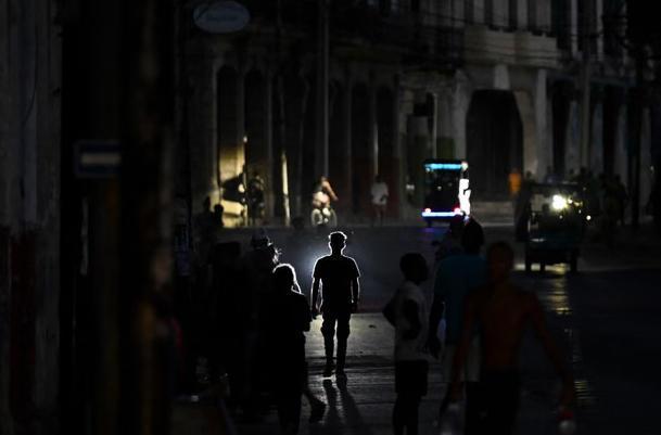 CIA局长突访古巴有何意图 推动政治对话