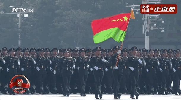 中国健儿们的阅兵观后感 荣耀与感动交织