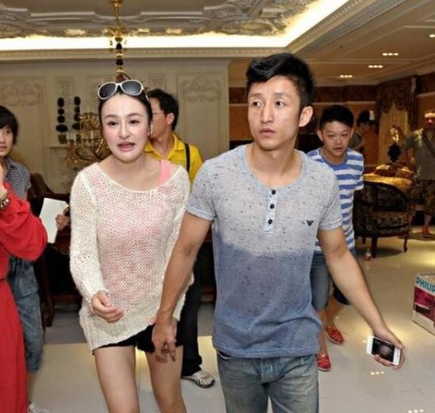 冉瑩穎鄒市明自曝分床睡三年了 坦言互不干擾但夫妻感情很好！