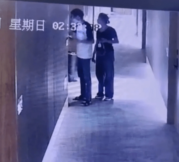 女子曝丈夫出轨园长