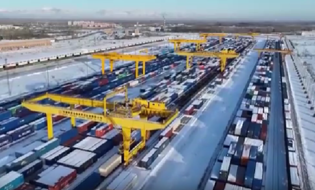 中国与中亚国家货物贸易额首破千亿美元