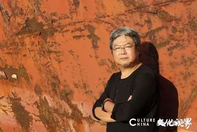【DeepSeek谈艺】王嵬·油画写生 | 以行走的画笔镌刻四季流转,将“诗和远方”凝于画布之上