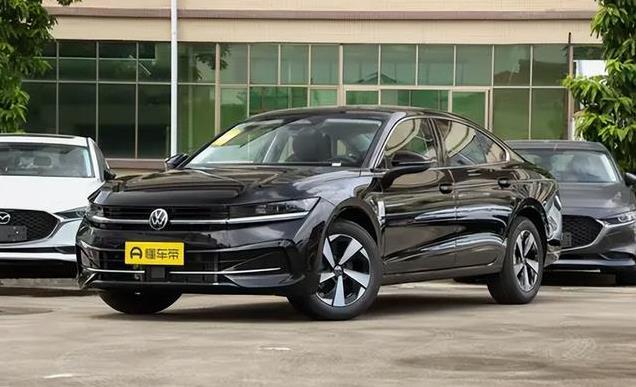 解析2024款大众迈腾B9，轴距2969mm，值得购买吗？