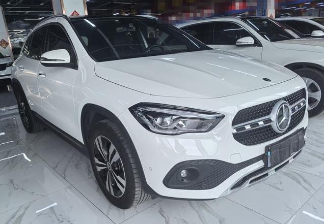 2021年上牌的奔驰 GLA 200报价14.98万，值吗？