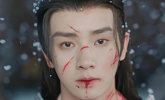 拍了15部短剧，他终于火了，表示未来会以古装长剧为主