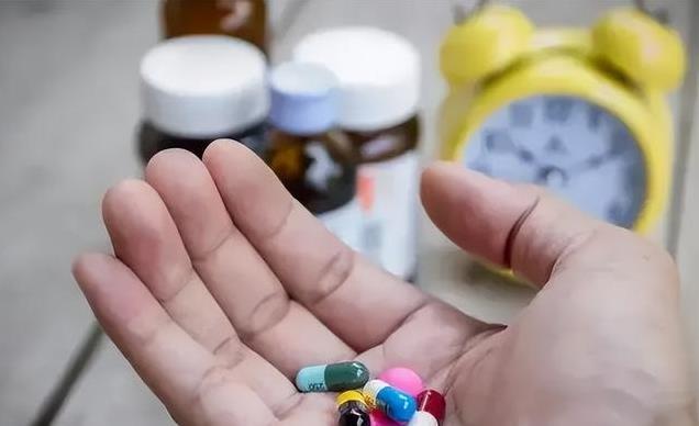 洋葱是心梗“隐藏凶手”？医生劝告：若想心脏健康，这几物少碰
