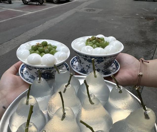 南昌街头美味大揭秘！这些地道小吃，让你一口爱上这座城市！