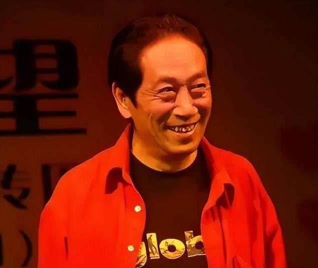 78岁王奎荣的执着人生：与年轻妻子共同抚养女儿，挑战人生极限！