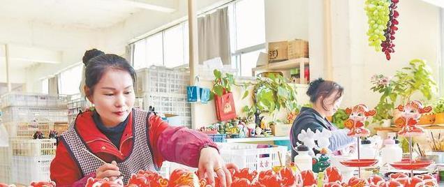 德化陶瓷：千年传承与科技创新交汇，产业升级再迎春天！