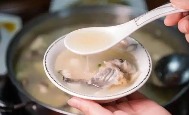 60岁后运动要谨慎！医生提醒：避免这4种致命错误，保命更重要