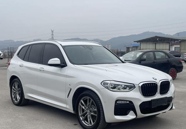 15.98万入手豪华SUV，宝马X3让你享受驾驶与奢华的双重体验！
