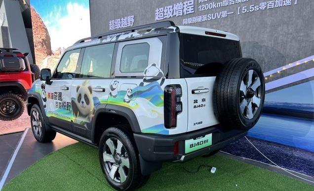 上市仅1天，BJ40增程版售价15.48万起，智能增程系统竟如此强悍？