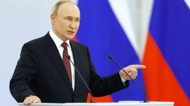 俄罗斯总统普京发表演讲