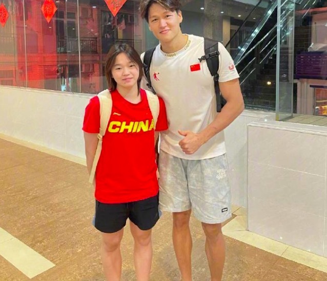 全红婵14岁和18岁对比照 网友：嗖一下就长大了