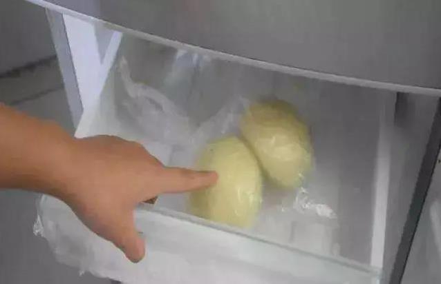 馒头放错地方全家吃亏，试试这招，30天还软得像刚出锅