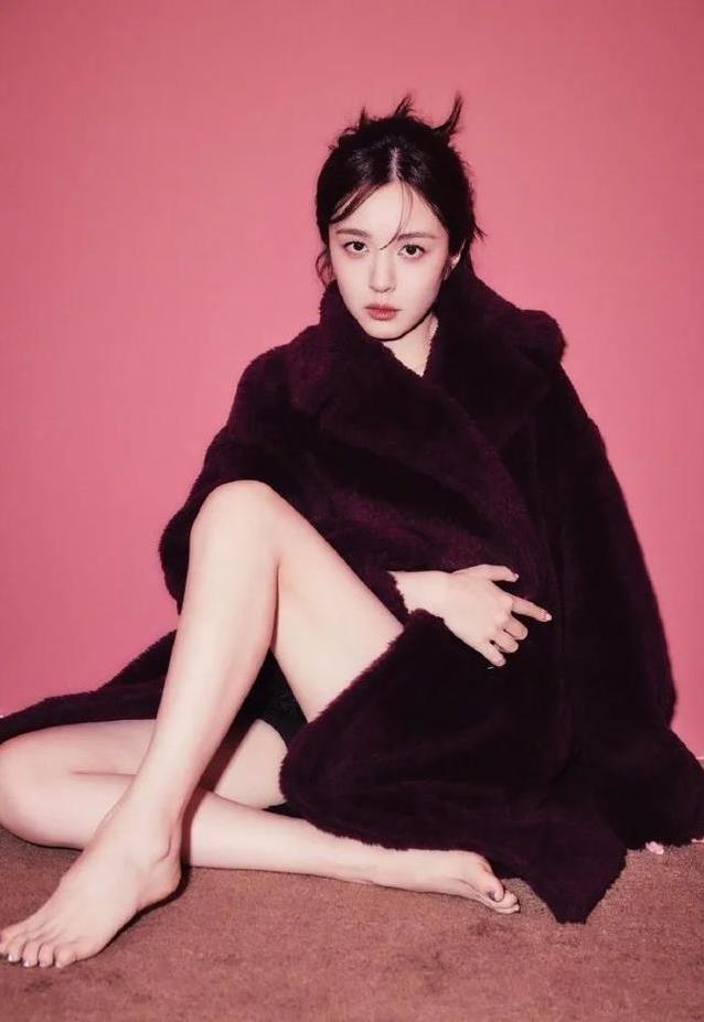 俞灏明晒钻戒甜炸全网，王晓晨是他最终归宿？婚讯何时官宣