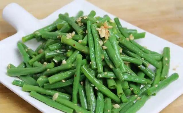 豆角吃错胃痛到吐，医生揭秘3大雷区，你中招了吗？