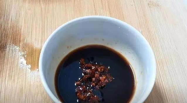 土豆新吃法火了，加1把木耳，3分钟出锅全家抢着吃？