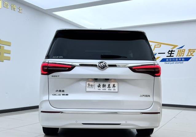 20万买21年别克GL8，省一半钱开豪车，值不值？