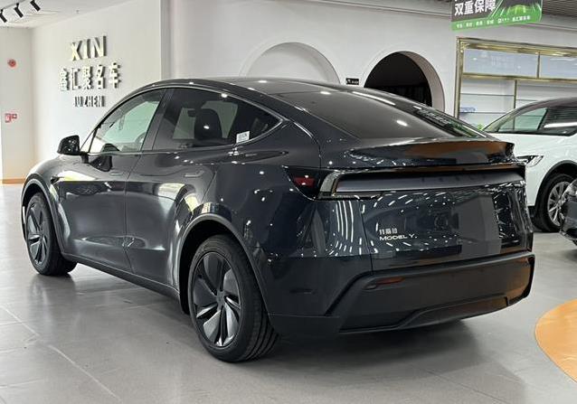 深圳捡漏Model Y，22.9万买准新车，省钱开未来！