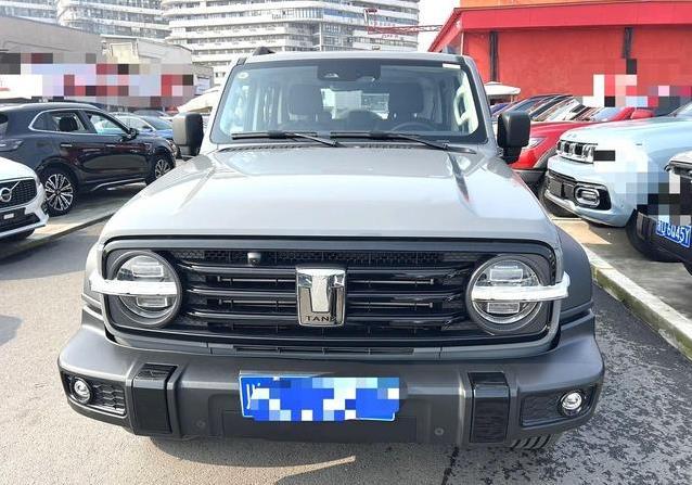 14.38万买坦克300越野神车，便宜近10万值不值？