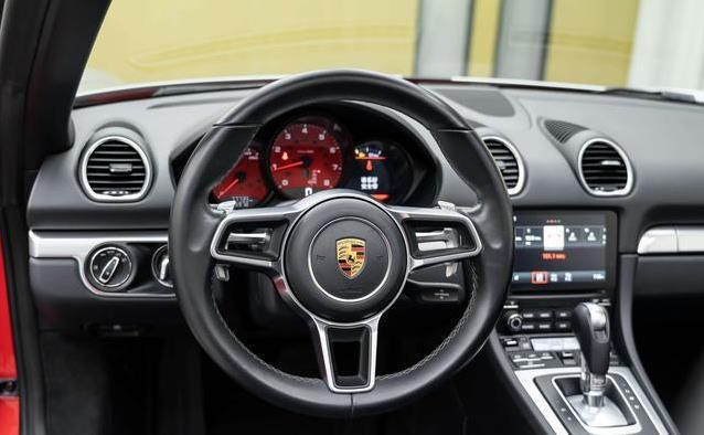 9年保时捷718仅27.8万，性能拉风车况好，值不值入手？