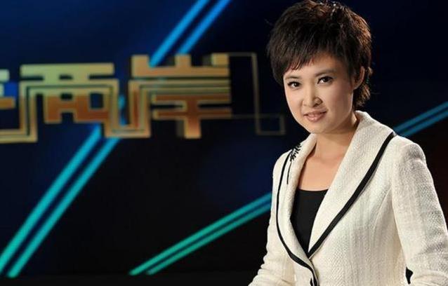 30年零失误主持央视，她低调到没人知，竟是大明星后代？