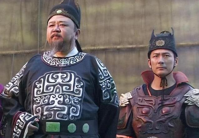 梁冠华胖到无人敢用，却凭演技逆袭成“狄仁杰”，妻子倒追更传奇