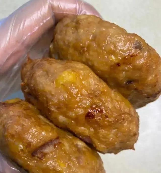 鸡胸肉加两勺料，秒变美味肉饼，营养翻倍你敢信？