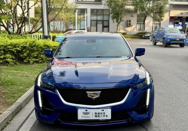 15万买凯迪拉克CT5，车况如新，值不值？