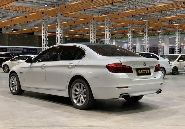 12.58万入手宝马5系,13万公里车况如新,值吗?